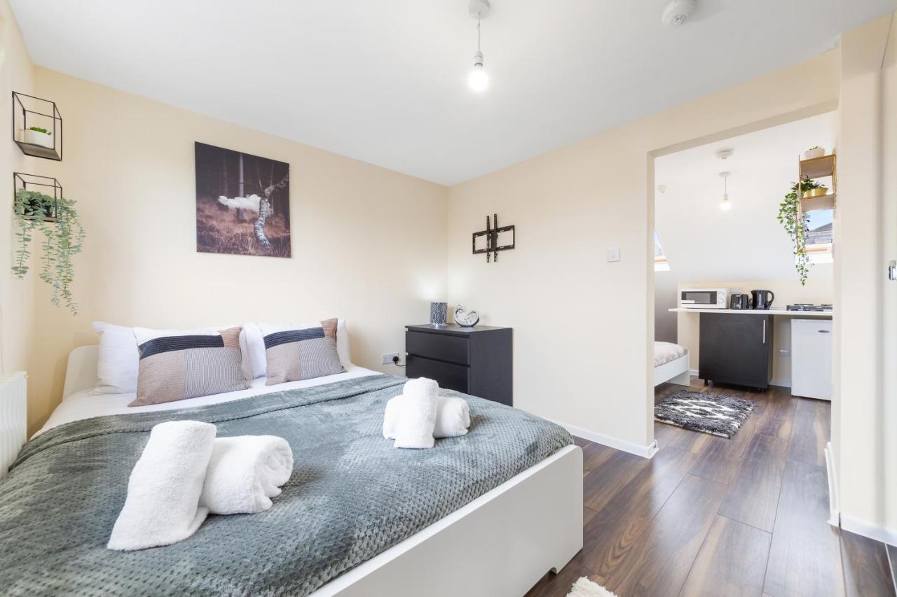 Twickenham Homes Isleworth Εξωτερικό φωτογραφία