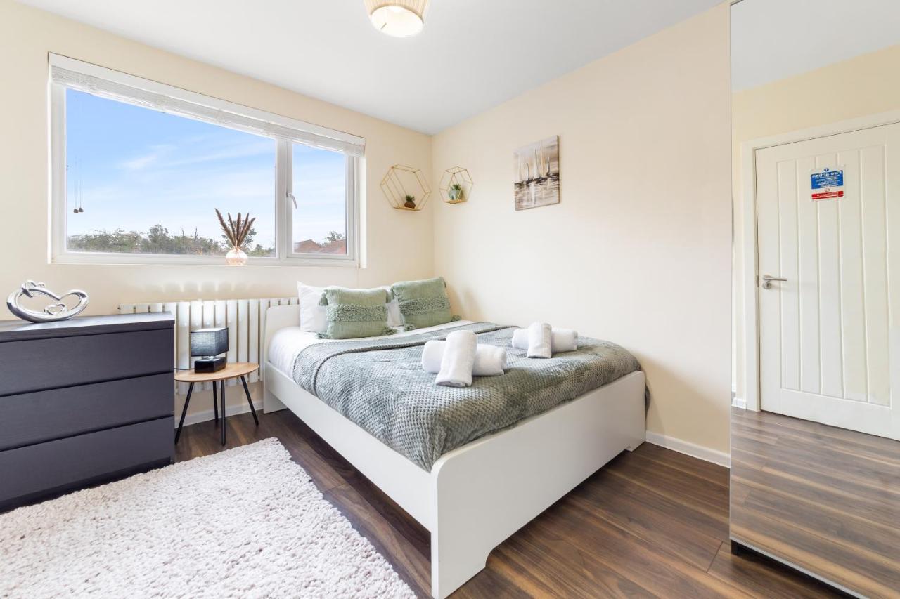 Twickenham Homes Isleworth Εξωτερικό φωτογραφία