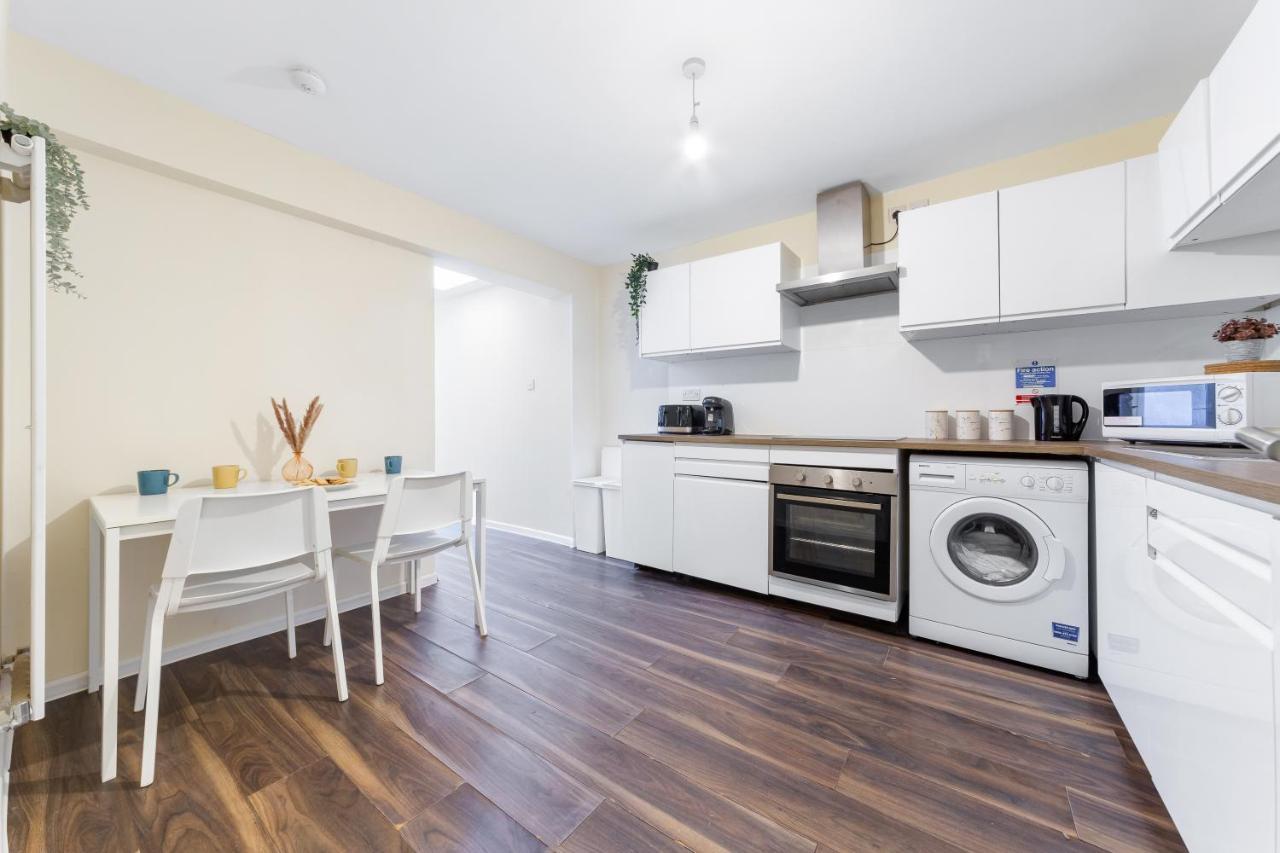 Twickenham Homes Isleworth Εξωτερικό φωτογραφία