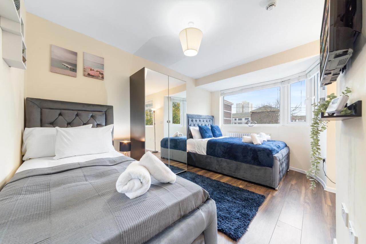 Twickenham Homes Isleworth Εξωτερικό φωτογραφία