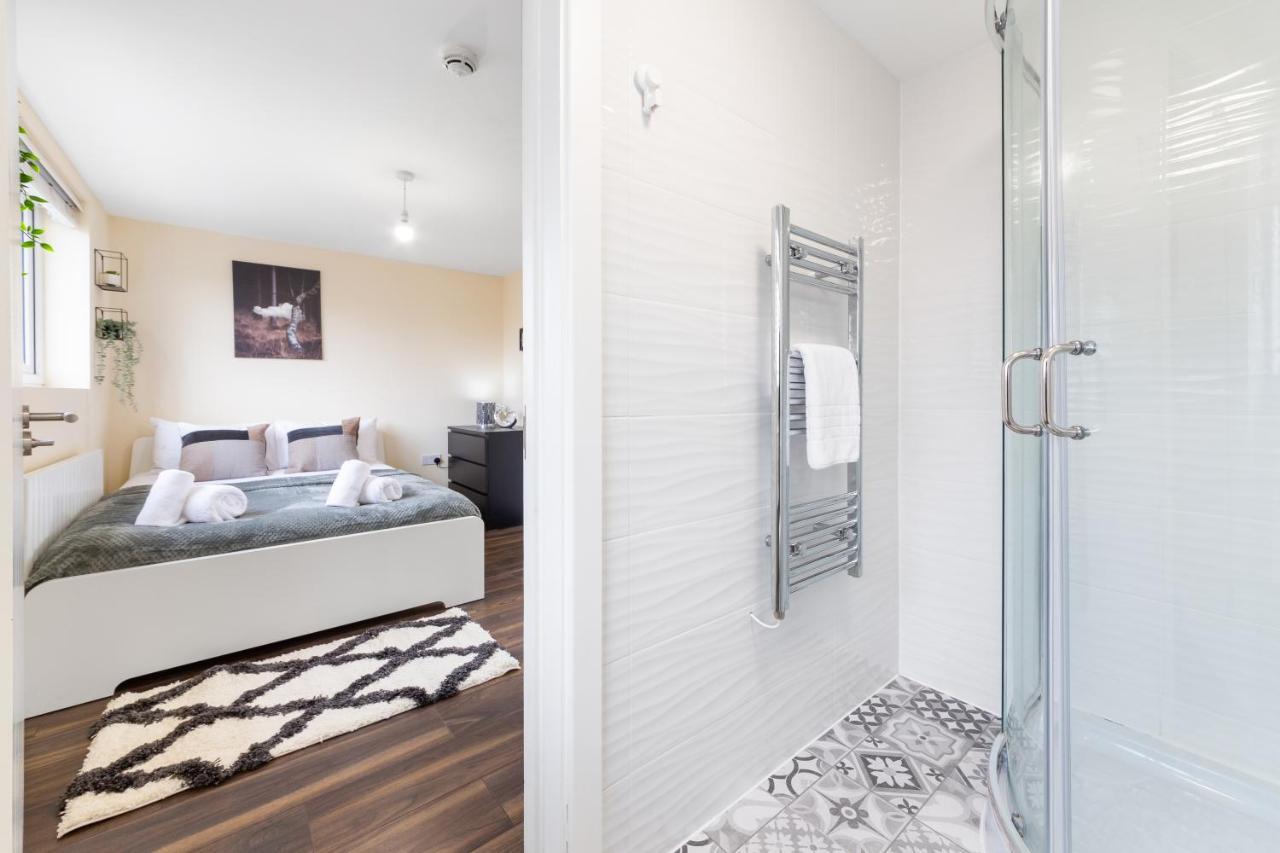 Twickenham Homes Isleworth Εξωτερικό φωτογραφία